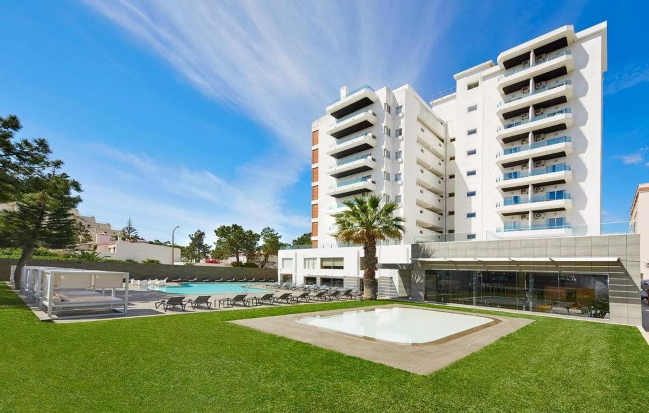 Alcazar Hotel & Spa Монте Гордо Екстериор снимка