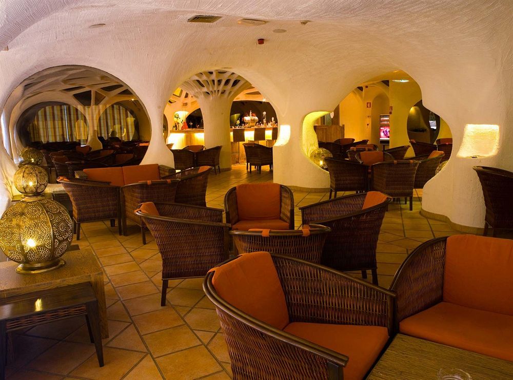 Alcazar Hotel & Spa Монте Гордо Екстериор снимка